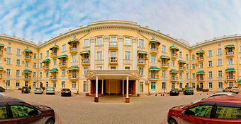 Simferopol. Hotel UKRAINE